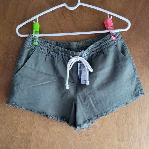 aerie Pants - BNWT Aerie shorts